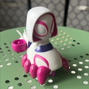 Marvel Disney Junior Spidey & His Amazing Friends Ghost-Spider Glow n' Go Copter